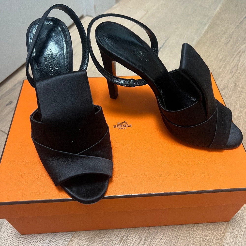 Hermes sandal heels 37
